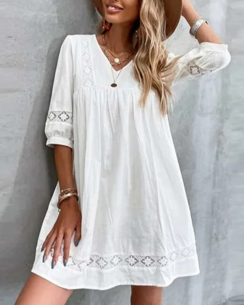 Robe à manches trois-quarts en dentelle de couleur unie