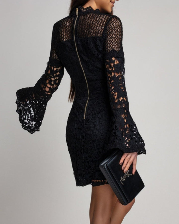 Robe Manche Cloche Dentelle Hanche