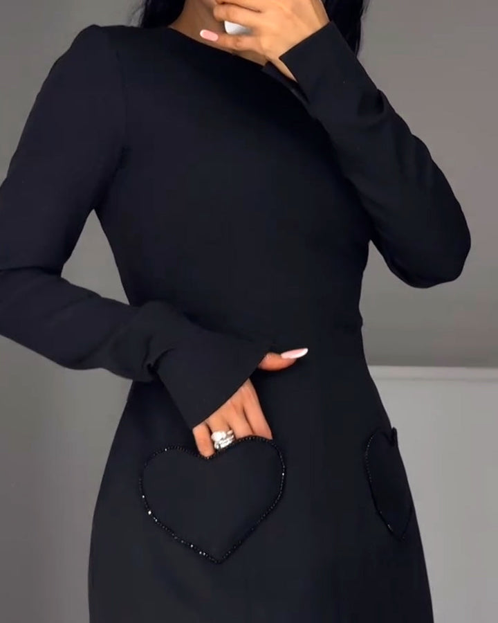 Robe Élégante À Manches Longues Et Coupe Cintrée