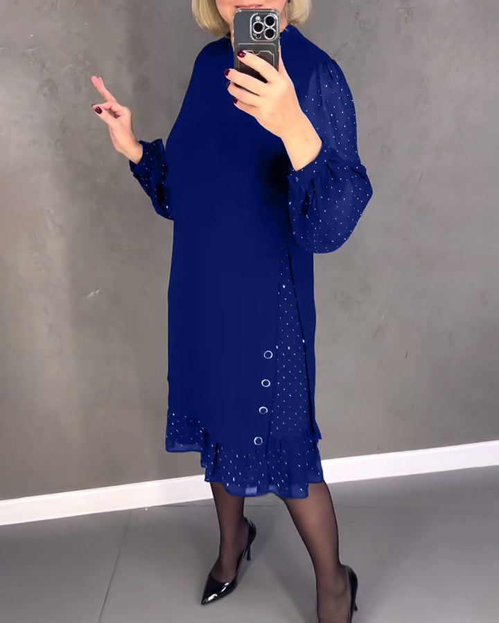 Robe élégante à pois et manches longues