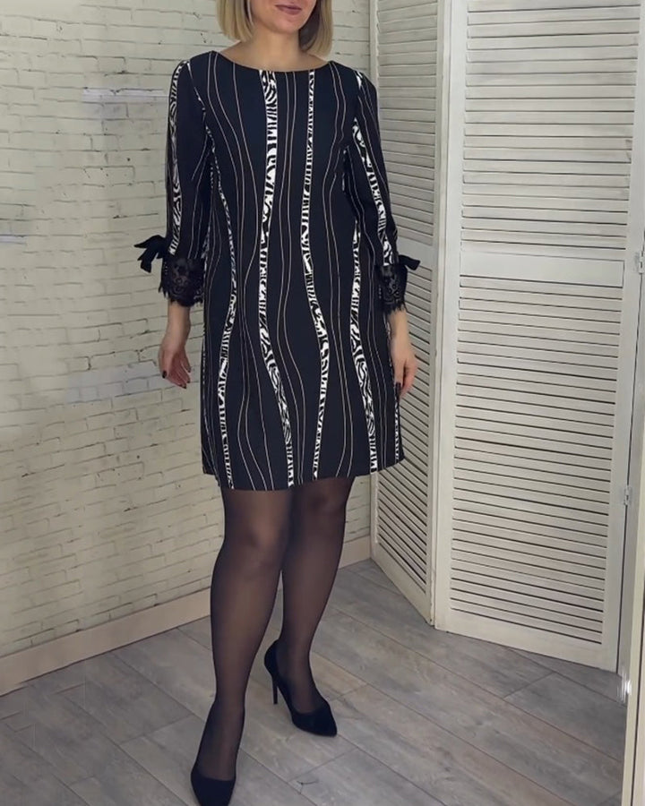 Robe mi-longue à rayures