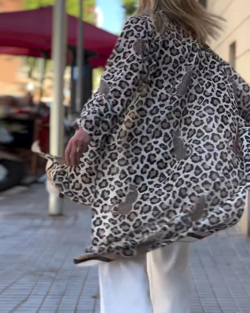 Manteau long décontracté à revers imprimé léopard