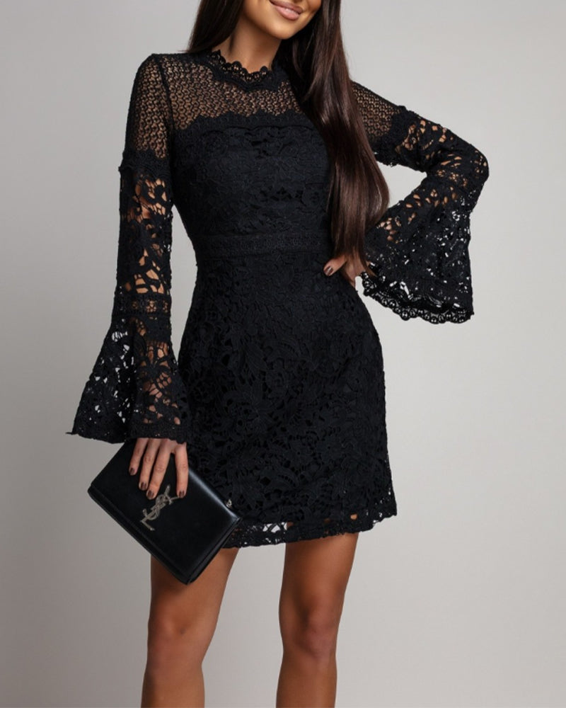 Robe Manche Cloche Dentelle Hanche