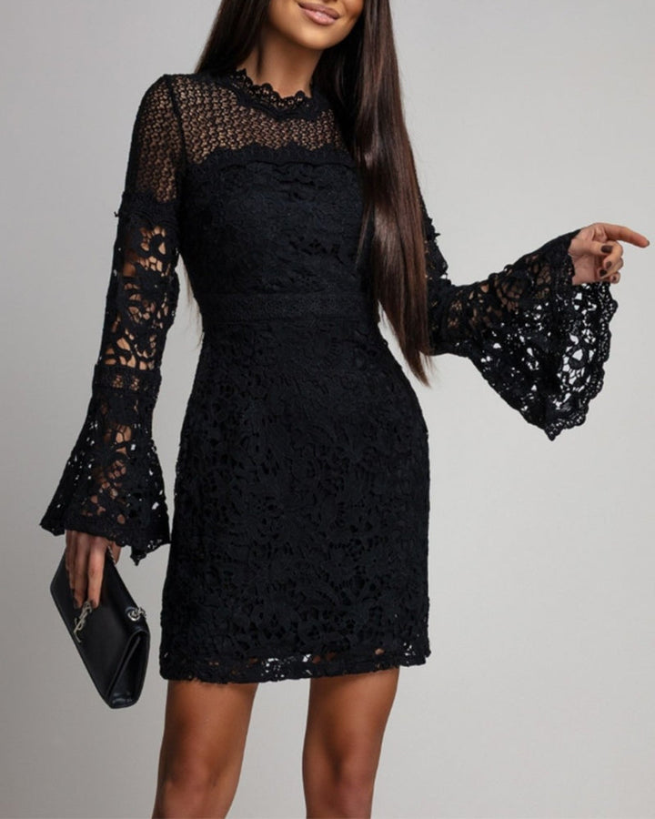 Robe Manche Cloche Dentelle Hanche