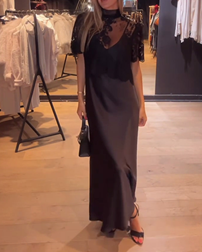 Ensemble Blouse En Dentelle Et Résille Avec Robe Nuisette Drapée