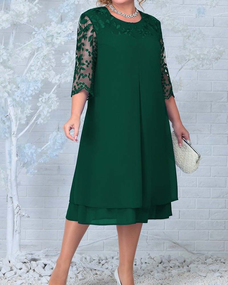 Robe décontractée ample en mousseline brodée