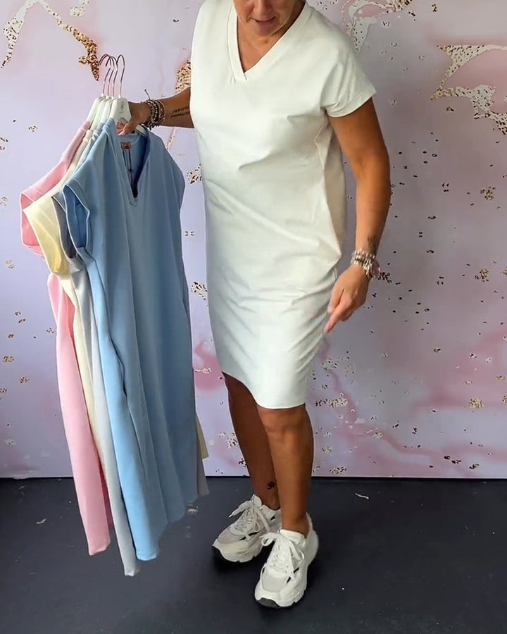 Robe à manches courtes et col en V de couleur unie