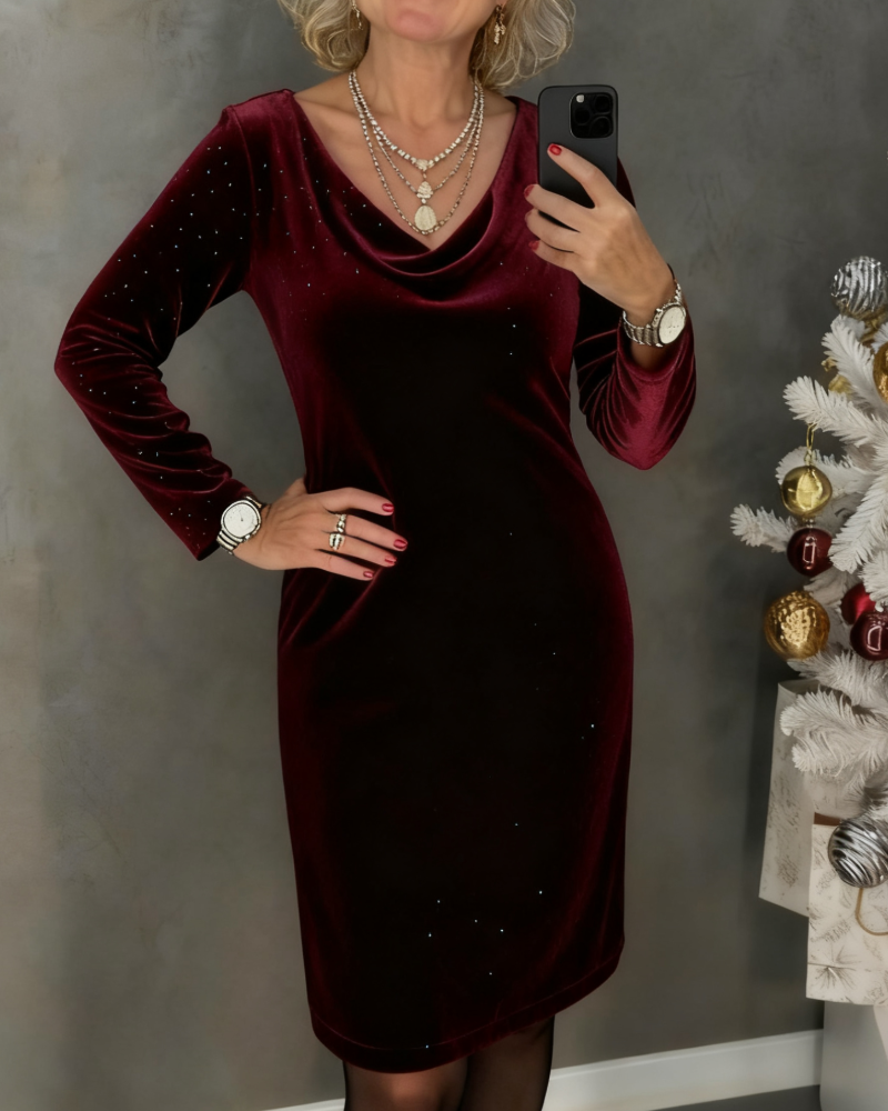 Robe À Fini Scintillant Et Coupe Droite