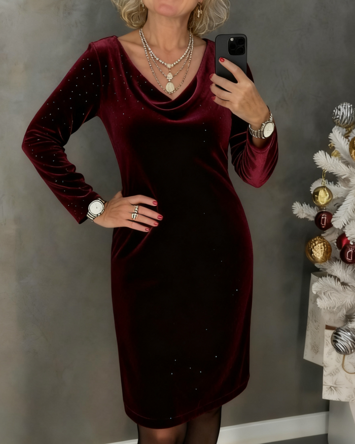 Robe À Fini Scintillant Et Coupe Droite