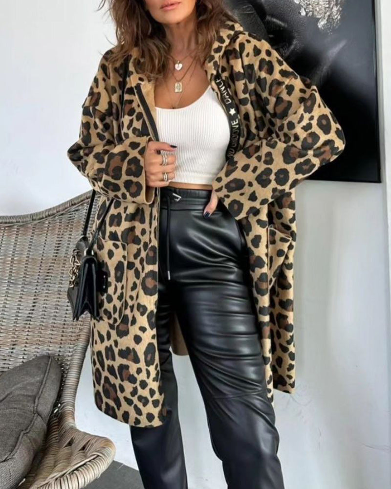 Manteau à capuche décontracté à imprimé léopard avec poche
